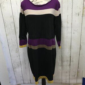 Jones Wear Knit dress 3/4 sleeves with color accents. Size XL